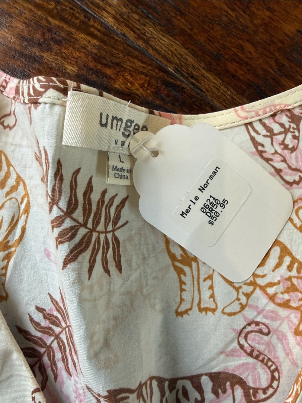 Umgee Printed Tiger dress in Cream, Brown, Pink - Picture 2 of 3